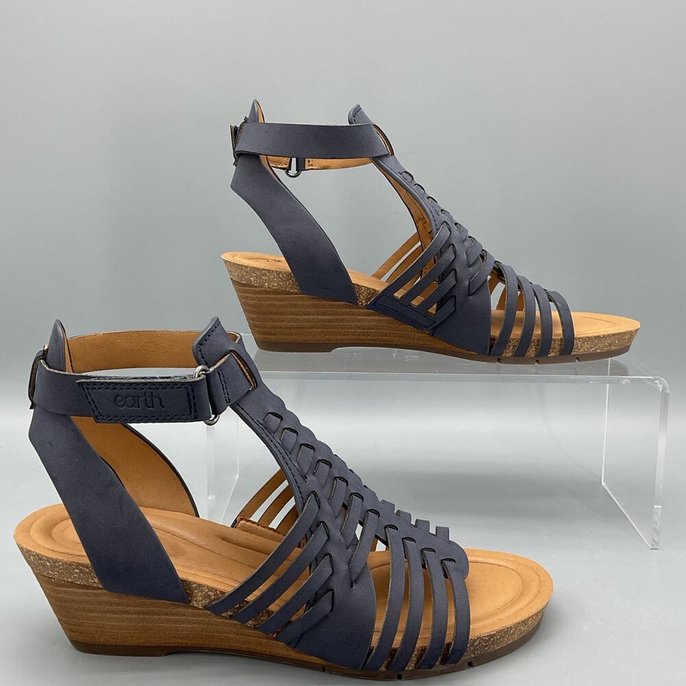 NEW earth Women’s Hattie Fisherman Wedge Sandals Dark Blue Size 7M